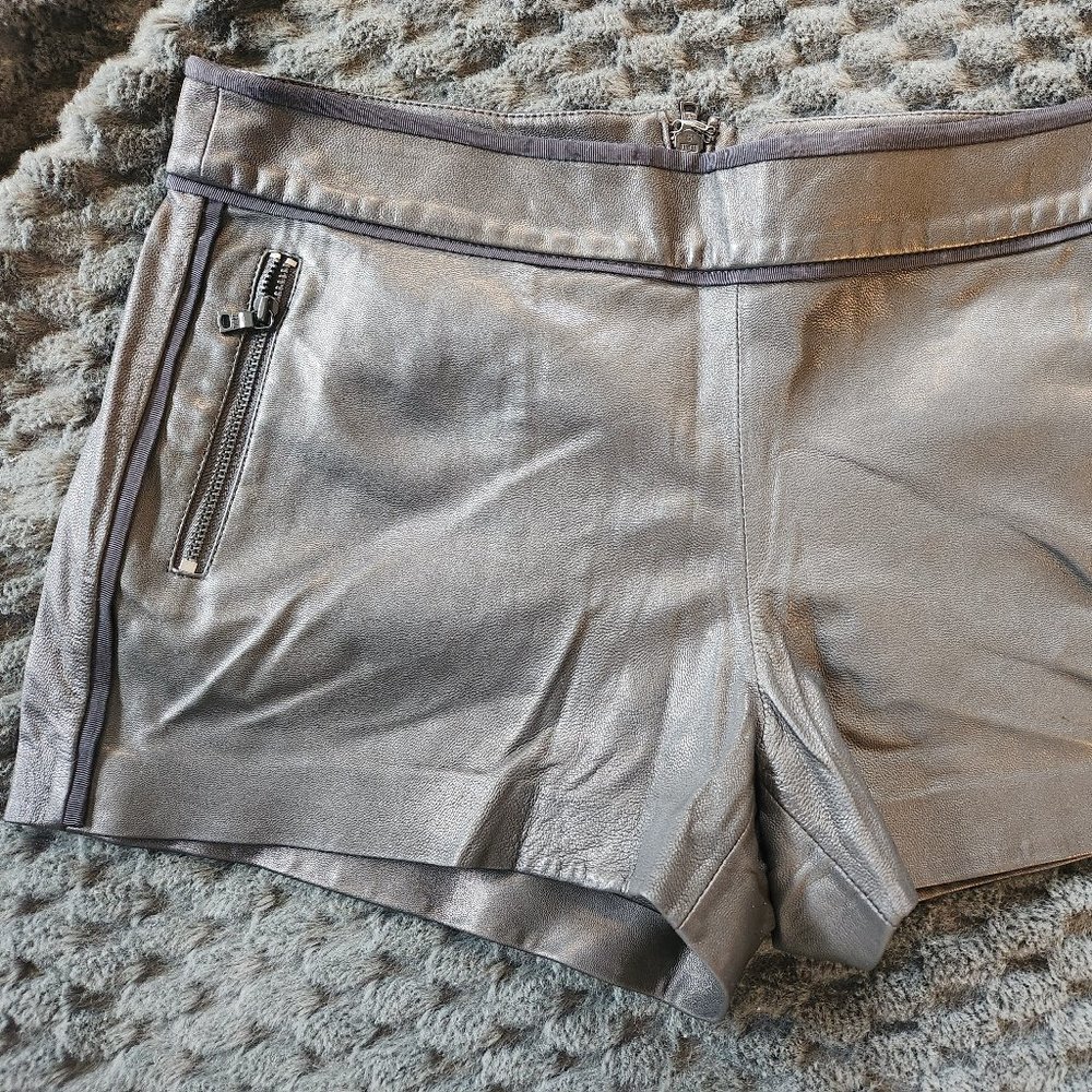 Alice + Olivia leather shorts size